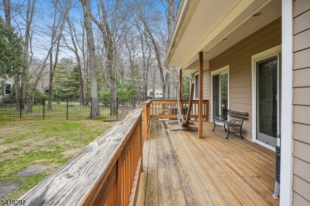 80 Shawnee Path, Long Hill Twp., NJ 07946