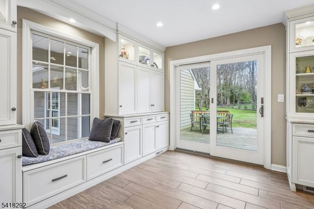 80 Shawnee Path, Long Hill Twp., NJ 07946