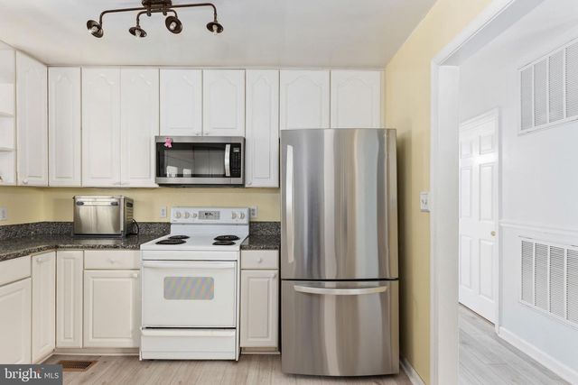 919 EASTERN VIEW DR, Fredericksburg, VA 22405