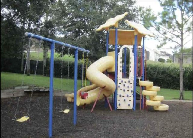 706 GRAN BAHAMA BOULEVARD 706, Davenport, FL 33897