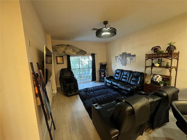 706 GRAN BAHAMA BOULEVARD 706, Davenport, FL 33897