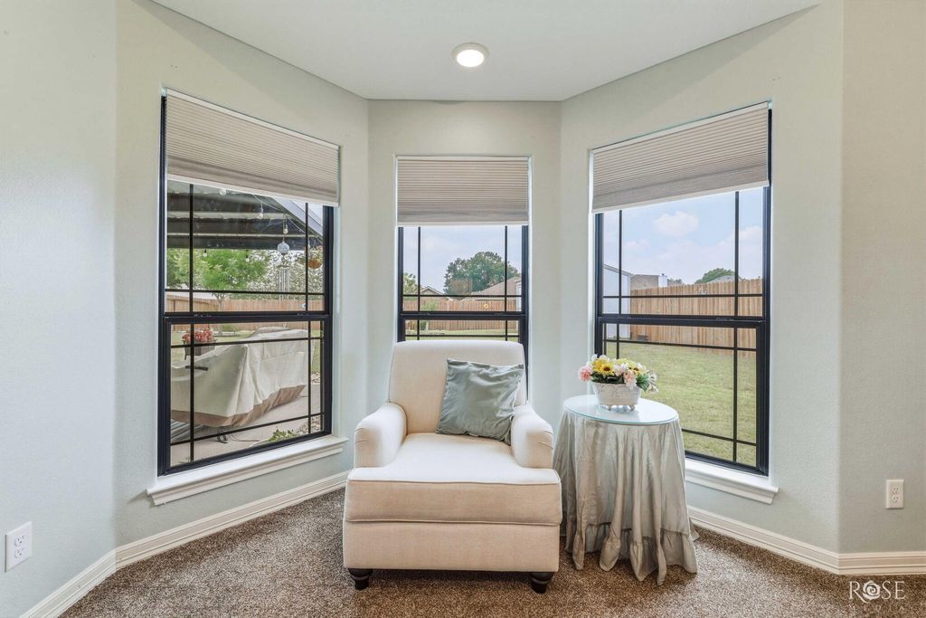 Image 19 of property listing at 1945 Chesney Lane, San Angelo, TX 76904