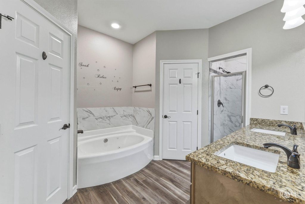 Image 20 of property listing at 1945 Chesney Lane, San Angelo, TX 76904
