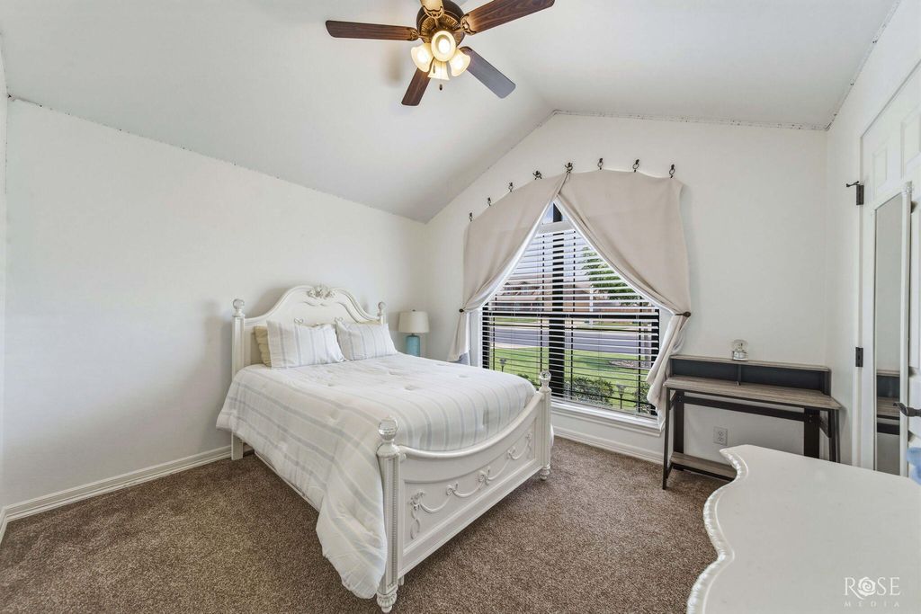 Image 28 of property listing at 1945 Chesney Lane, San Angelo, TX 76904
