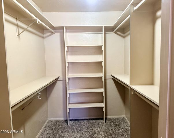16401 N 37TH Place, Phoenix, AZ 85032