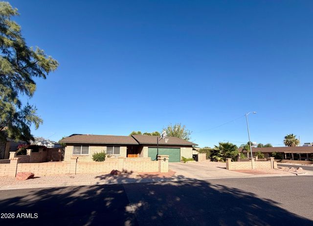 16401 N 37TH Place, Phoenix, AZ 85032