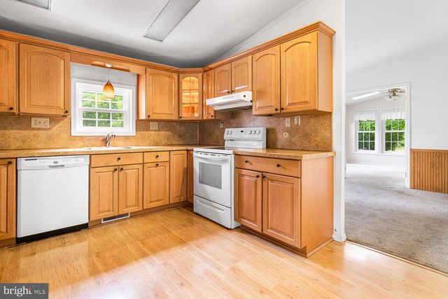 161 GROUSE CIR, New Hope, PA 18938