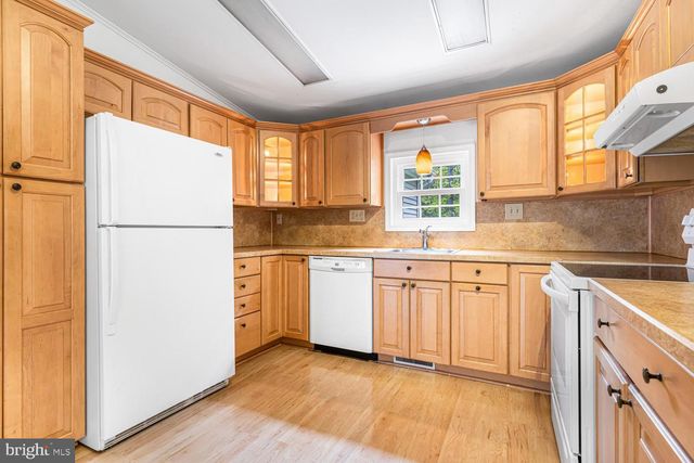 161 GROUSE CIR, New Hope, PA 18938