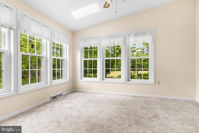 161 GROUSE CIR, New Hope, PA 18938