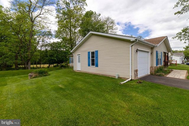 161 GROUSE CIR, New Hope, PA 18938