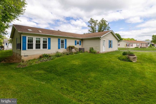161 GROUSE CIR, New Hope, PA 18938
