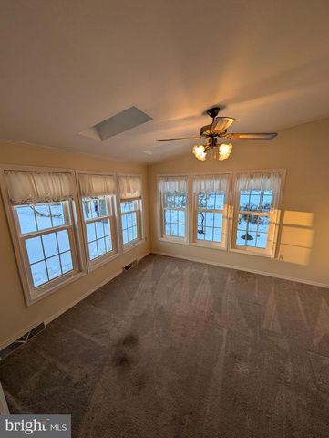 161 GROUSE CIR, New Hope, PA 18938