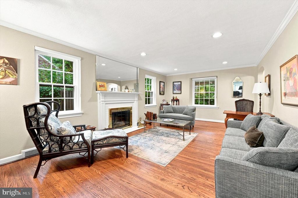 328 HAMILTON RD, MERION STATION, PA 19066 — photo 2