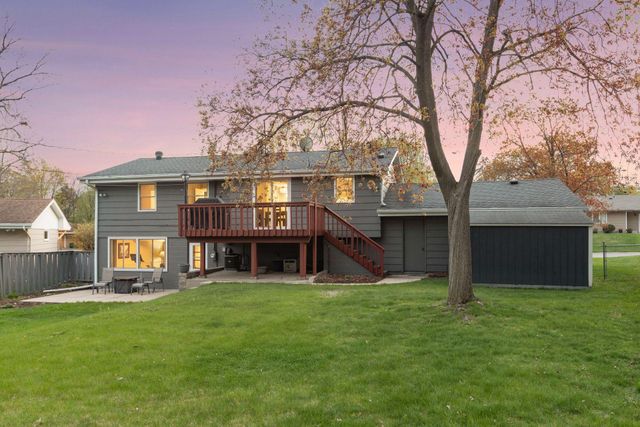 8317 Beard Road, Bloomington, MN 55431