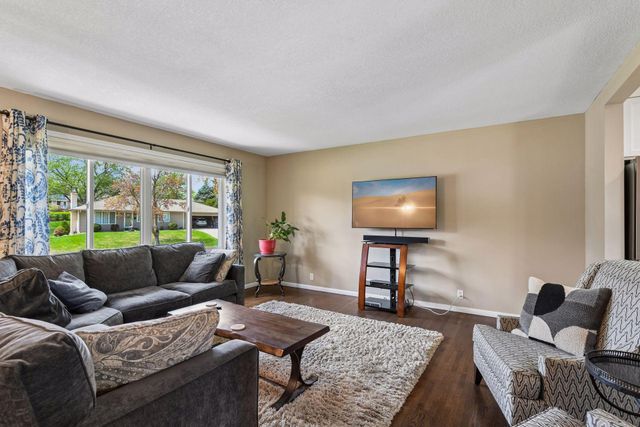 8317 Beard Road, Bloomington, MN 55431