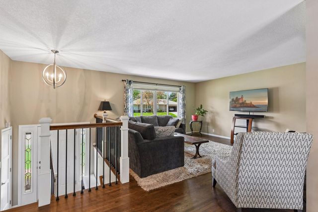 8317 Beard Road, Bloomington, MN 55431