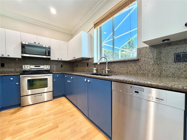 477 Fishtail Terrace, Weston, FL 33327