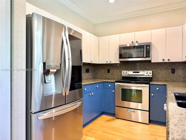 477 Fishtail Terrace, Weston, FL 33327