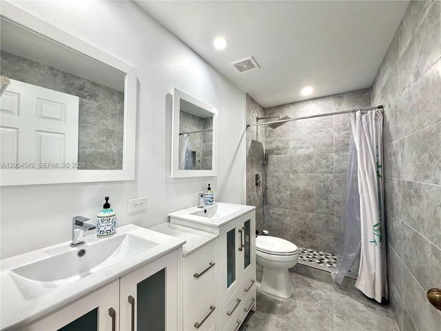 477 Fishtail Terrace, Weston, FL 33327