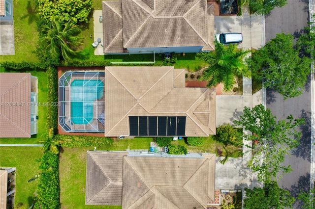 477 Fishtail Terrace, Weston, FL 33327