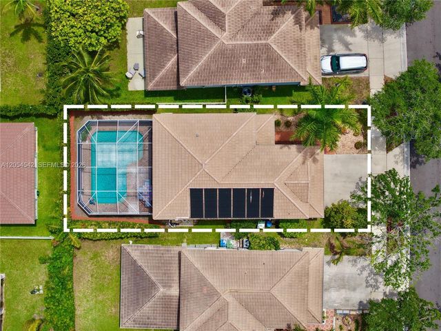 477 Fishtail Terrace, Weston, FL 33327