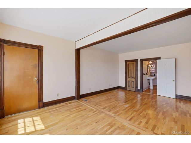 106 Waltham Ave, Manitou Springs, CO 80829