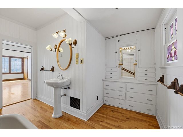 106 Waltham Ave, Manitou Springs, CO 80829