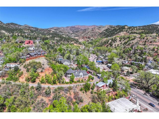 106 Waltham Ave, Manitou Springs, CO 80829