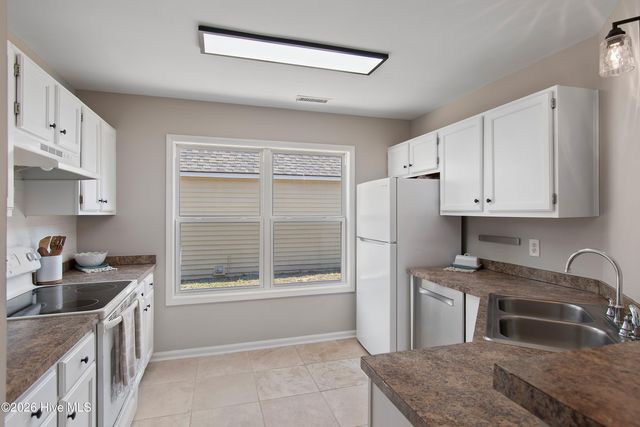 1220 Shipyard Boulevard, Wilmington, NC 28412