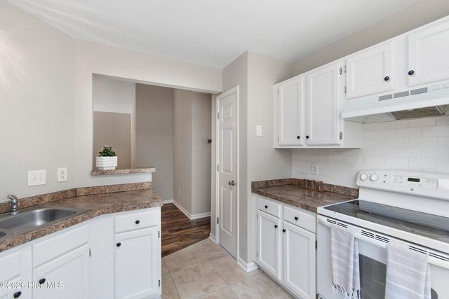 1220 Shipyard Boulevard, Wilmington, NC 28412