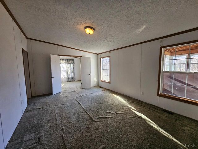 222 Cove Mountain Lane, Buchanan, VA 24066