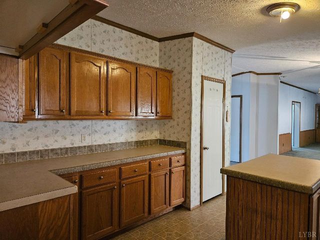 222 Cove Mountain Lane, Buchanan, VA 24066