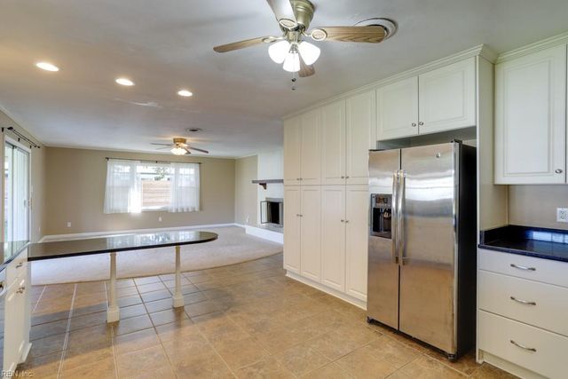 2512 Hood DR, Virginia Beach, VA 23454