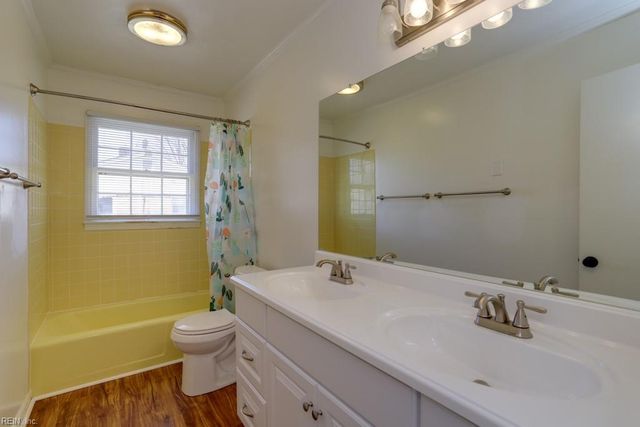 2512 Hood DR, Virginia Beach, VA 23454