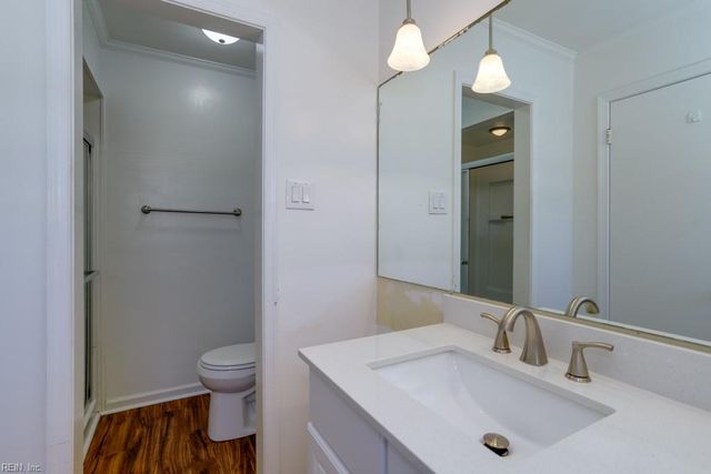 2512 Hood DR, Virginia Beach, VA 23454