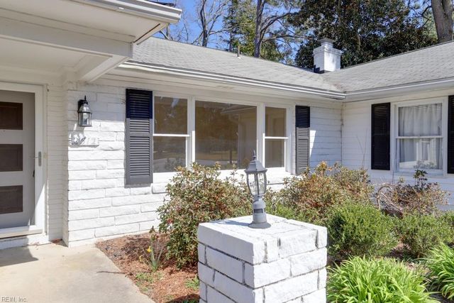 2512 Hood DR, Virginia Beach, VA 23454