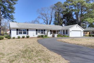 2512 Hood DR, Virginia Beach, VA 23454