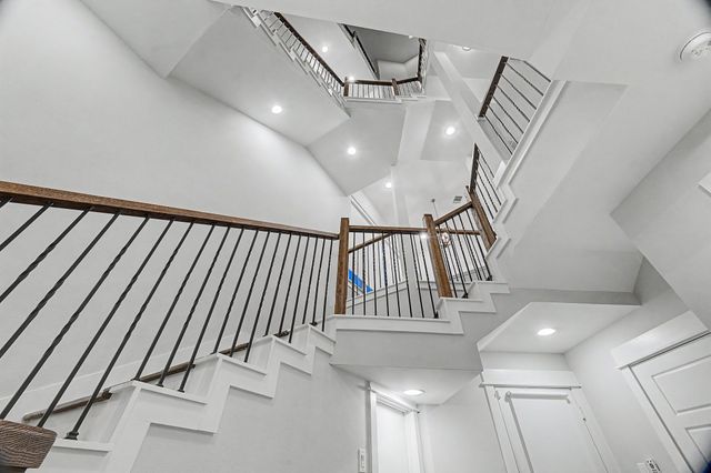 1226 W 26th Street, Houston, TX 77008