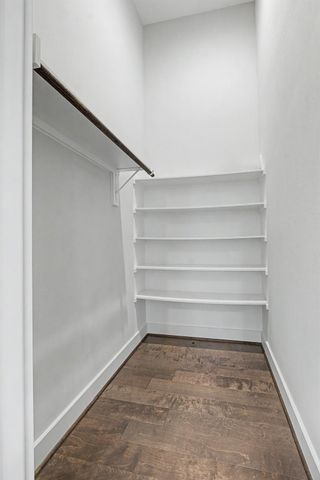 1226 W 26th Street, Houston, TX 77008