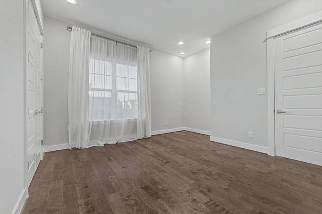 1226 W 26th Street, Houston, TX 77008