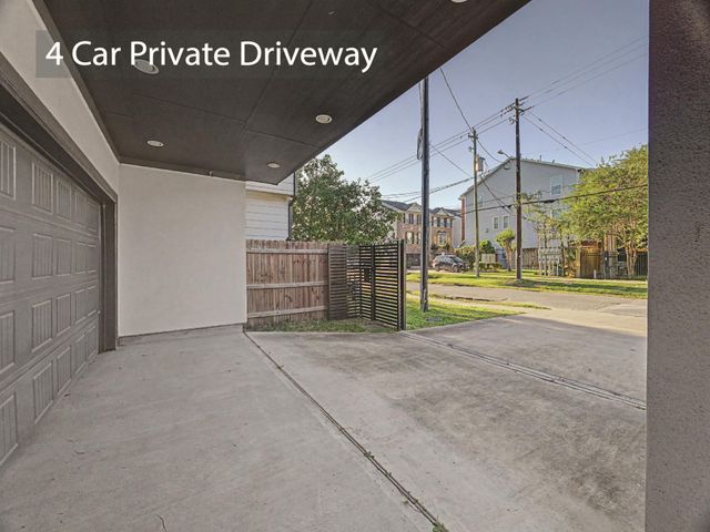 1226 W 26th Street, Houston, TX 77008
