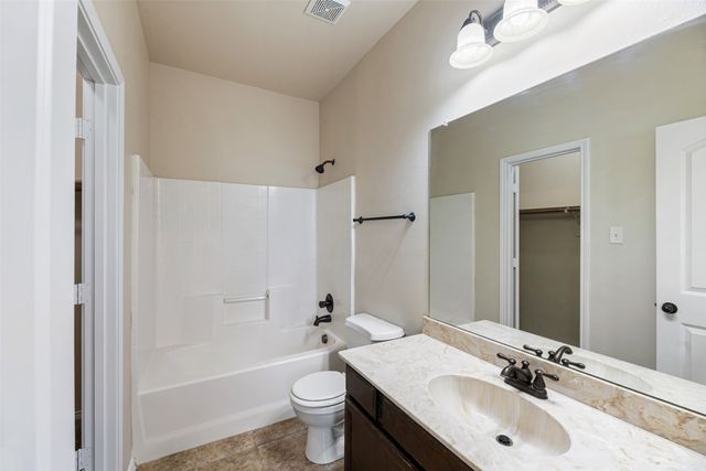 332 Schirra Court, Lavon, TX 75166