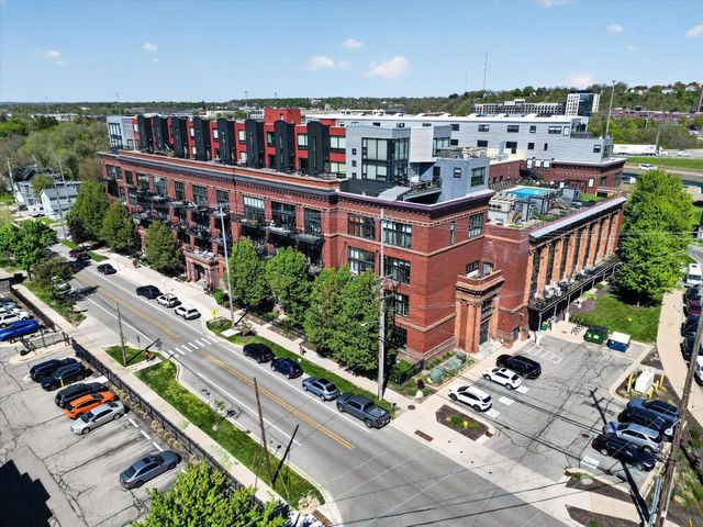 600 Broadway Avenue Nw 211, City Of Grand Rapids, MI 49504
