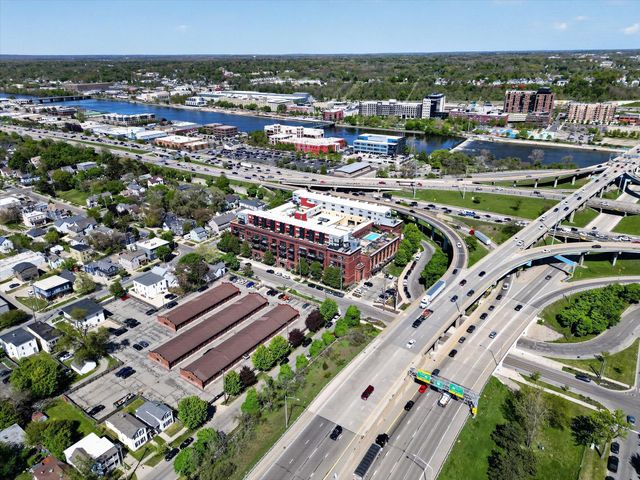 600 Broadway Avenue Nw 211, City Of Grand Rapids, MI 49504