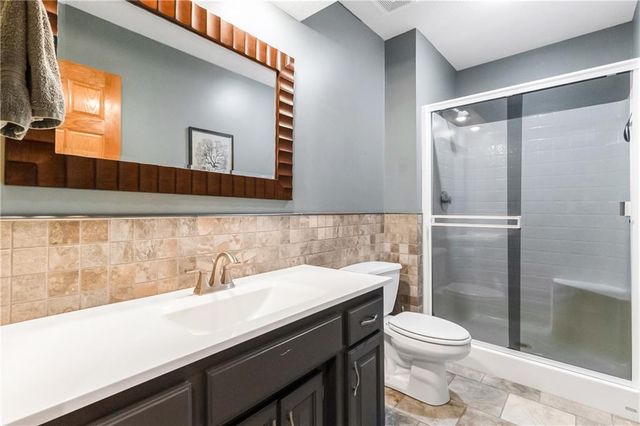 37907 E State Route B Highway, Creighton, MO 64739