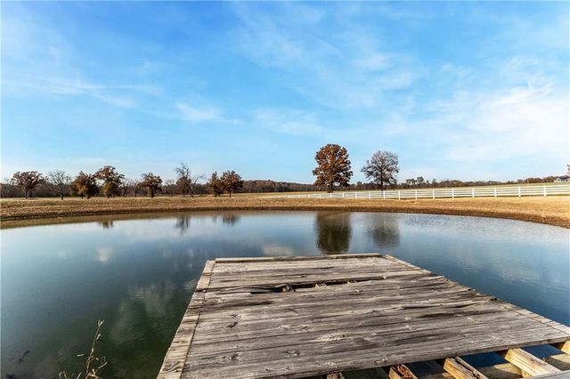 37907 E State Route B Highway, Creighton, MO 64739