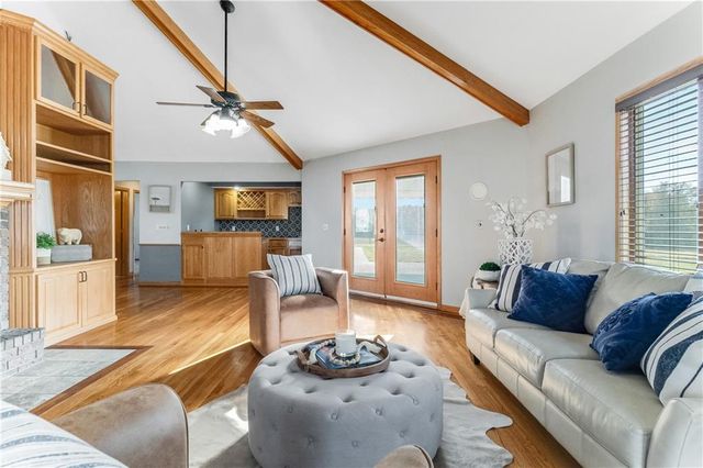 37907 E State Route B Highway, Creighton, MO 64739