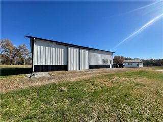37907 E State Route B Highway, Creighton, MO 64739