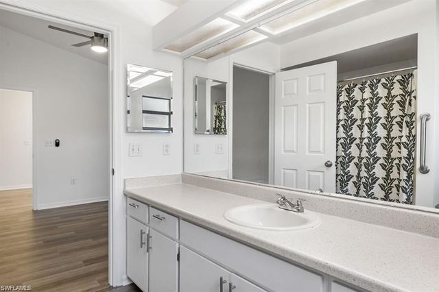 19378 Coraltree CT, Lehigh Acres, FL 33936