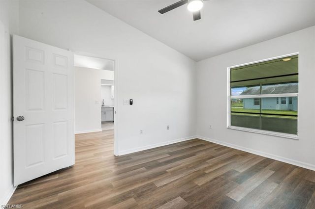 19378 Coraltree CT, Lehigh Acres, FL 33936